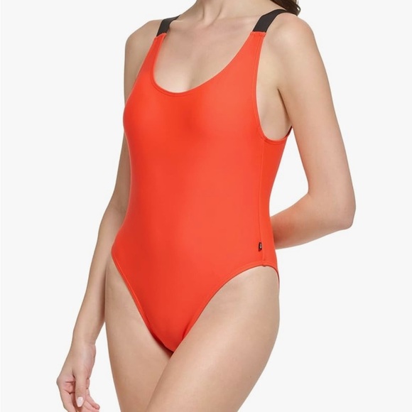 Calvin Klein Women's Classic Over The Shoulder one piece swimsuit Size S/P/P - Picture 2 of 14
